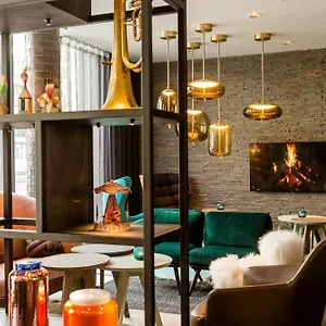 Hotel One Muenchen-westend, München