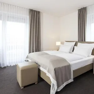 Hotel Senator, Munich