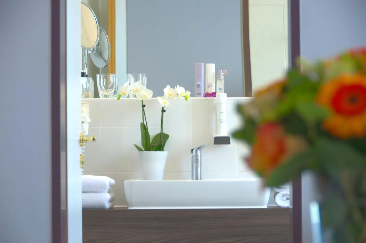 Lizz Hotel Munich 3*,  Germany